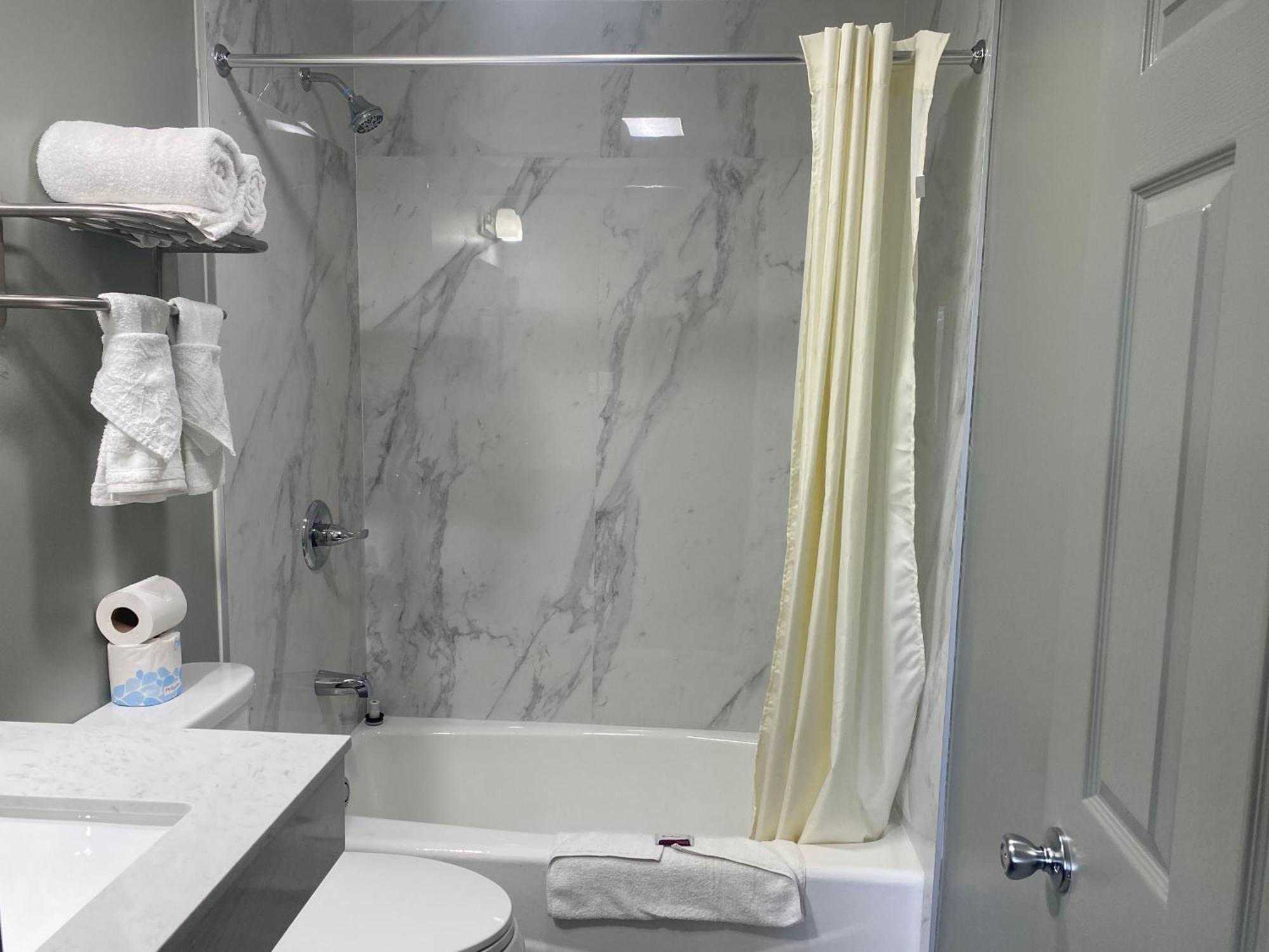 Wilkes-Barre Lodge Ngoại thất bức ảnh