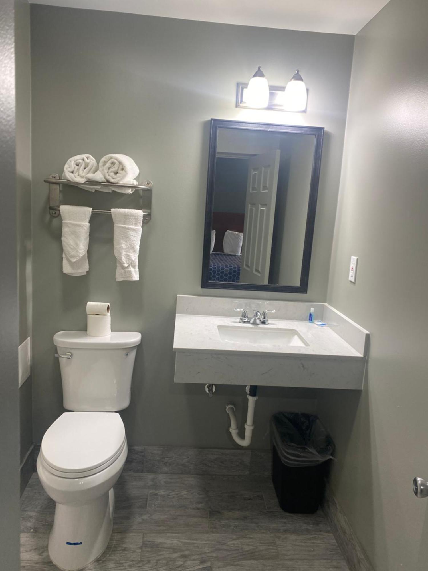 Wilkes-Barre Lodge Ngoại thất bức ảnh